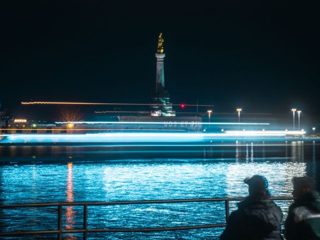À la découverte des installations lumineuses dans les églises d’Orléans, Lille et Lyon