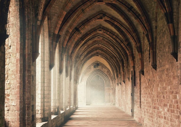 Visite guidée abbaye de Daoulas : parcours et explications